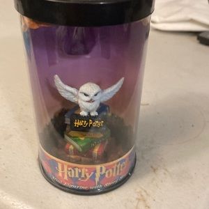 Enesco Harry Potter mini figurine with story scope.  “ Hedwig”